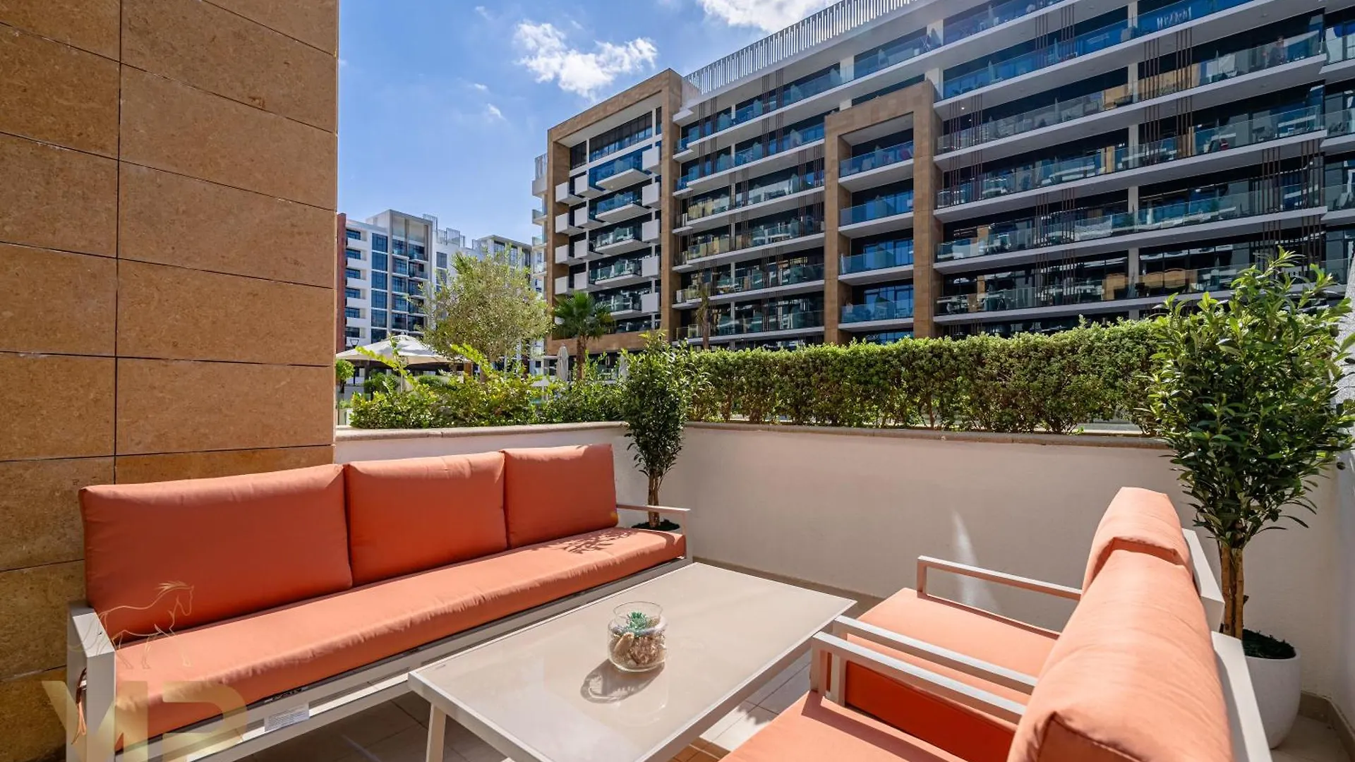 Marcopolo - Chic Studio Huge Balcony & Top-Notch Amenities Dubai Apartment