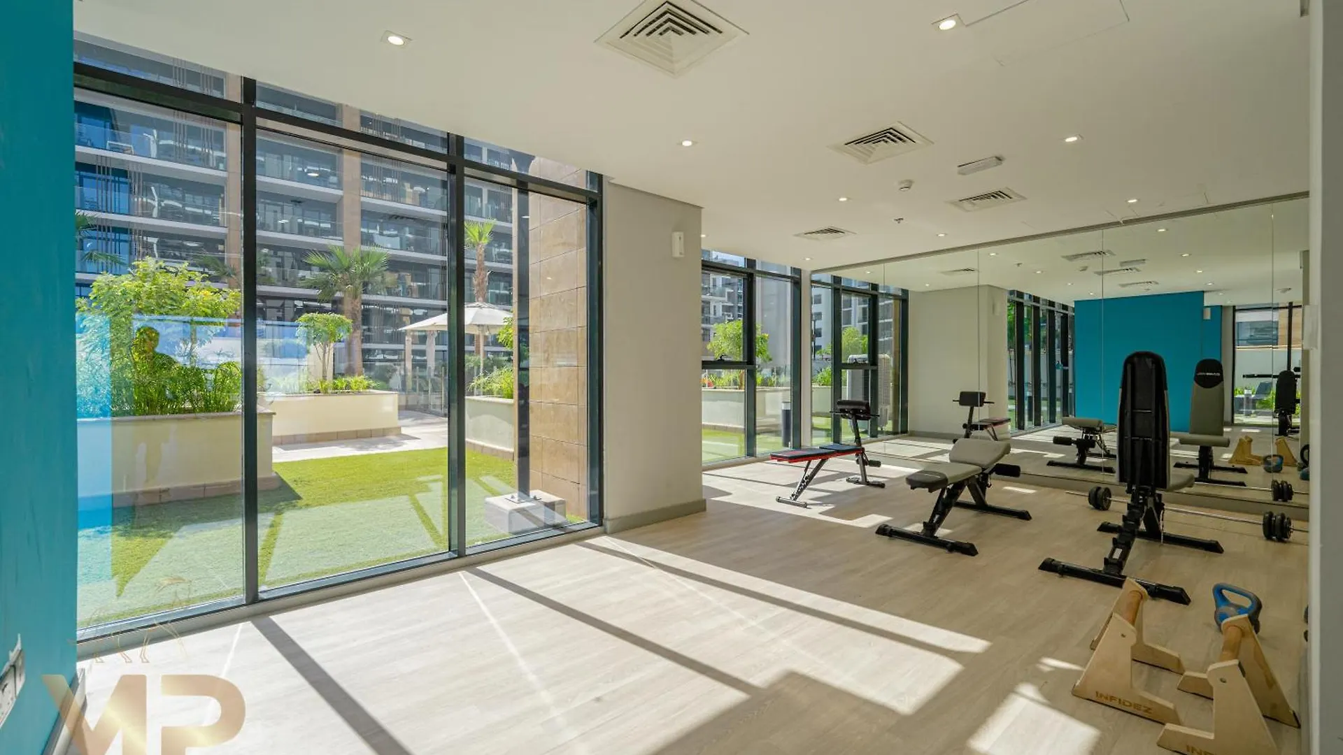 Marcopolo - Chic Studio Huge Balcony & Top-Notch Amenities Dubai Apartment