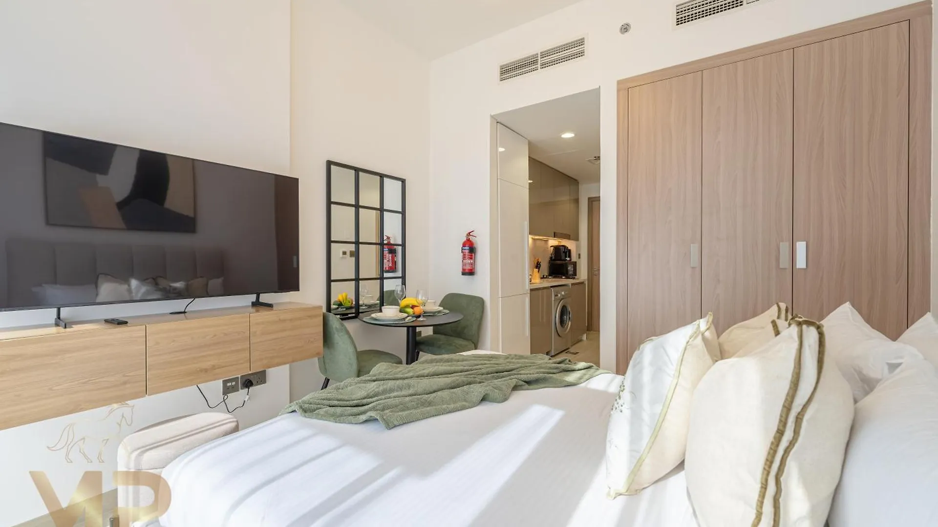 Marcopolo - Chic Studio Huge Balcony & Top-Notch Amenities Dubai United Arab Emirates
