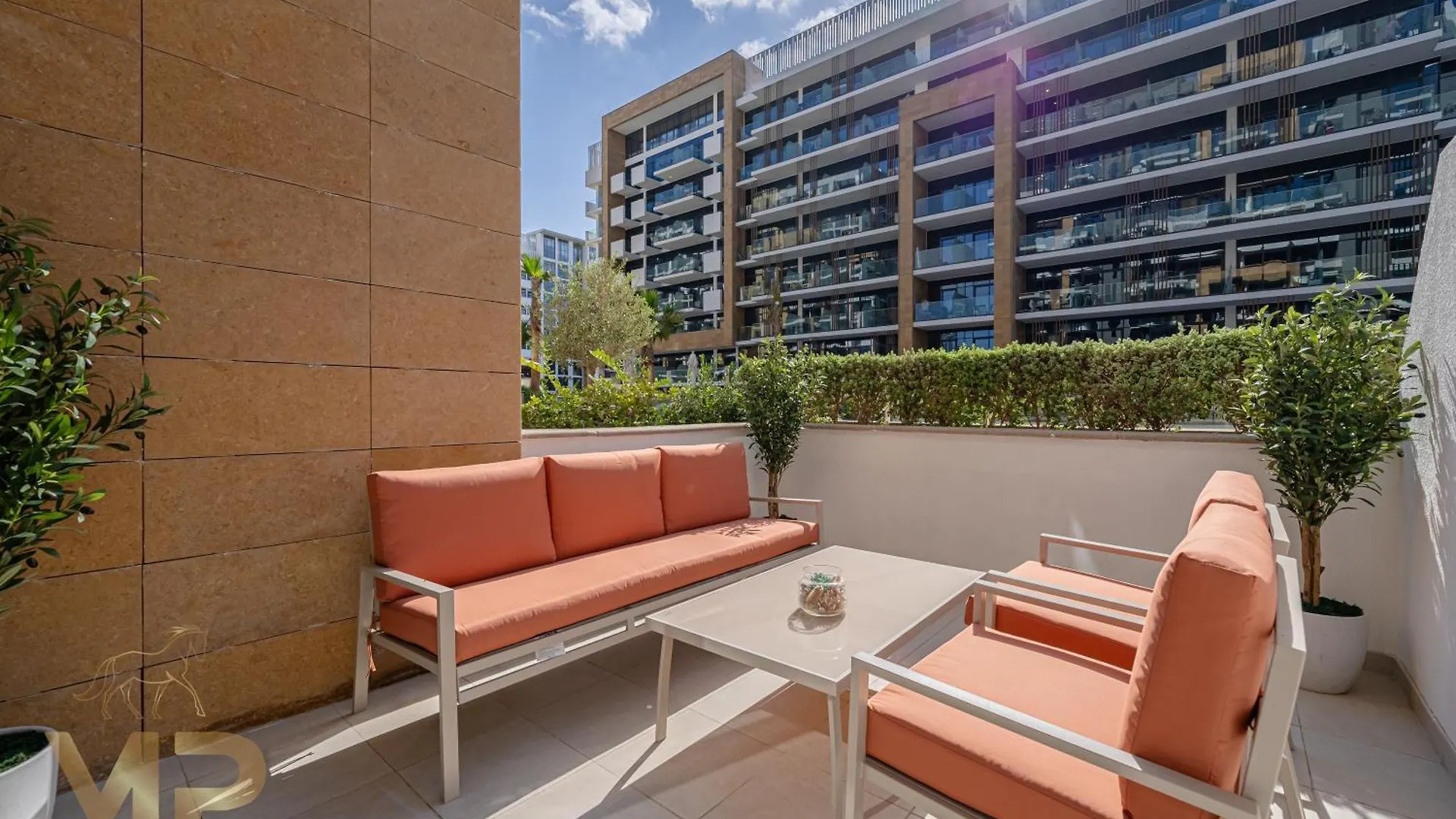 Marcopolo - Chic Studio Huge Balcony & Top-Notch Amenities Dubai